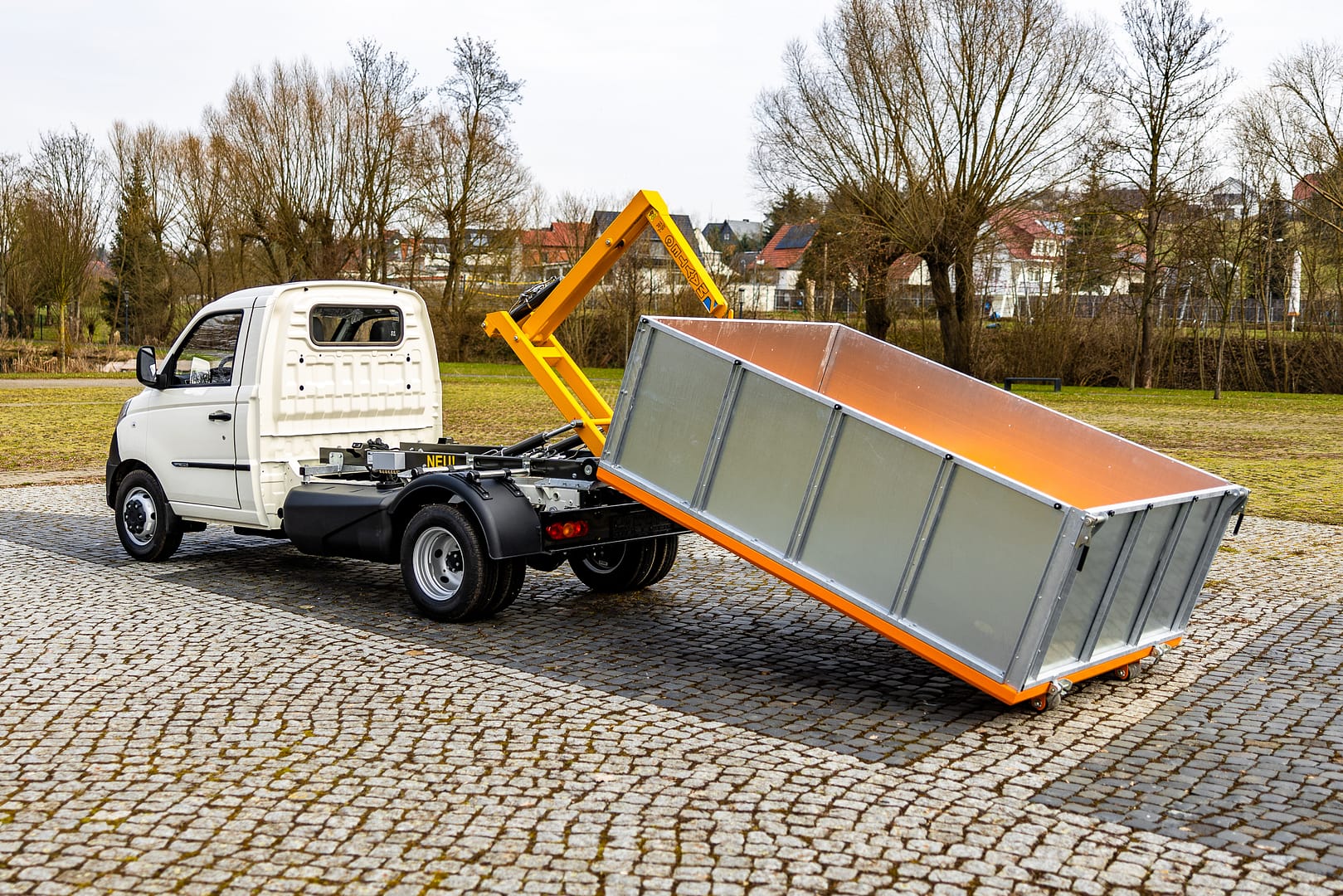 City Abroller - City Abrollcontainer - City Abrollkipper - City Hakenlift Piaggio Porter NP6 HWNtec