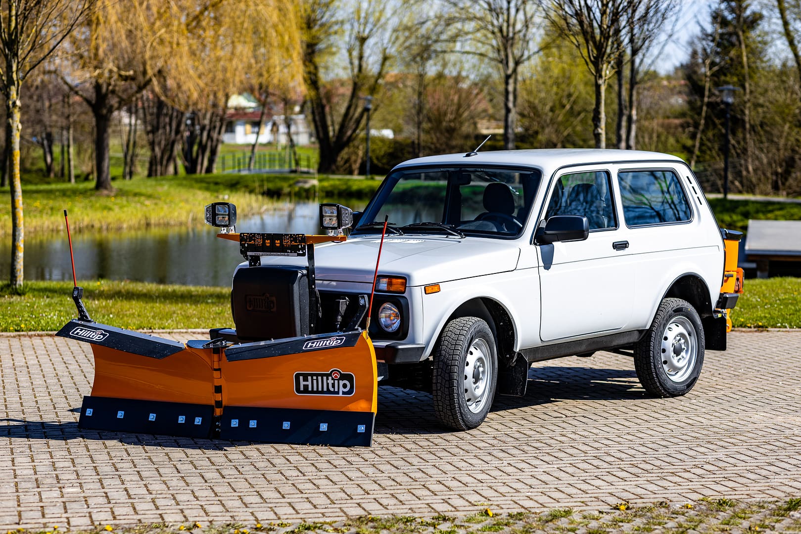 Anbaurahmen Lada newest Niva Schneeschild Schneepflug Boss