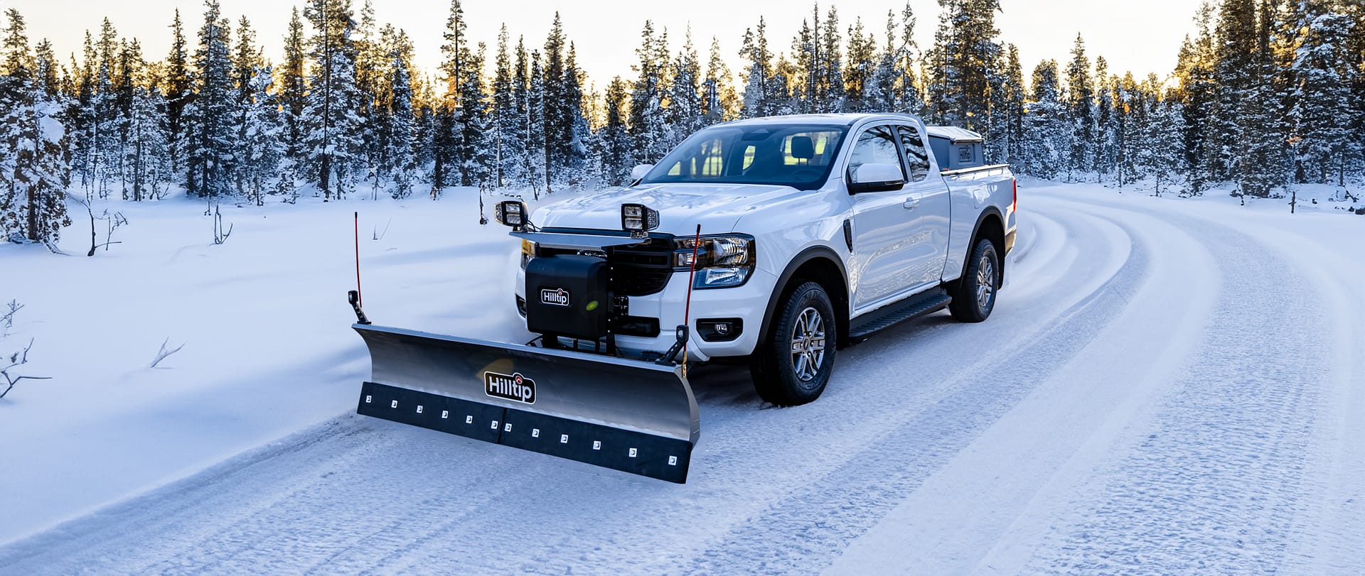 Winterdiensttechnik Winterdienst Winterdienstfahrzeug Umbau Umrüstung Winterdienst Pickup